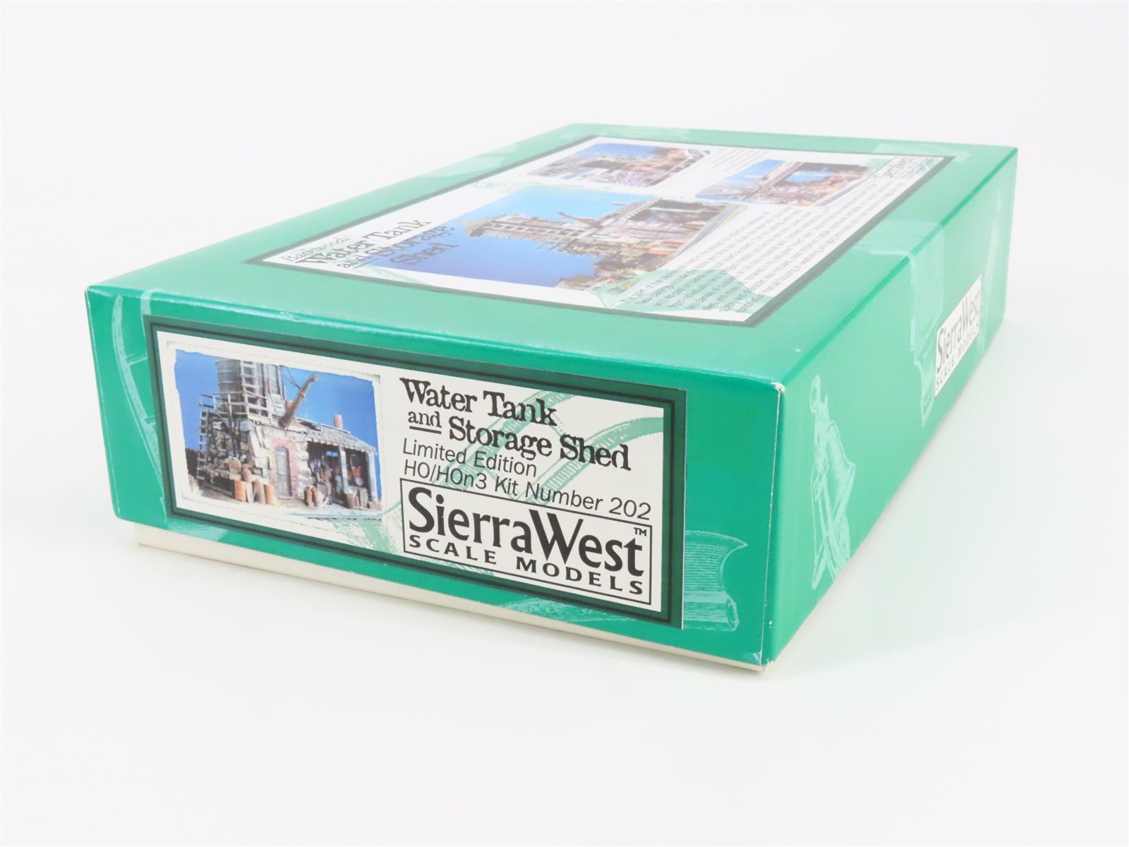 HO Scale Sierra West 202 Water Tank & Storage Shed Building Kit