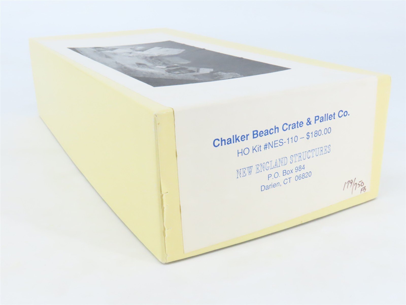 HO New England Structures Craftsman Kit #NES-110 Chalker Beach Crate & Pallet Co