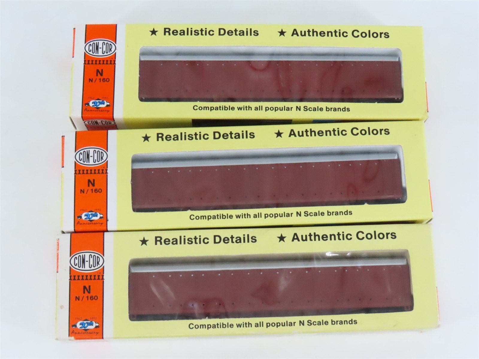 LOT of 3 N Scale Con-Cor 0001-60300 Unlettered Tri-Level Auto Rack Cars