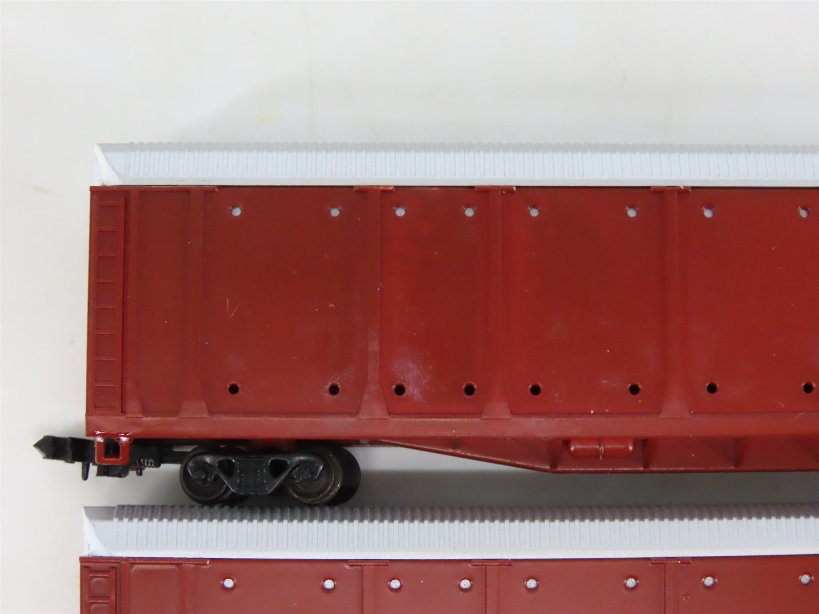 LOT of 3 N Scale Con-Cor 0001-60300 Unlettered Tri-Level Auto Rack Cars