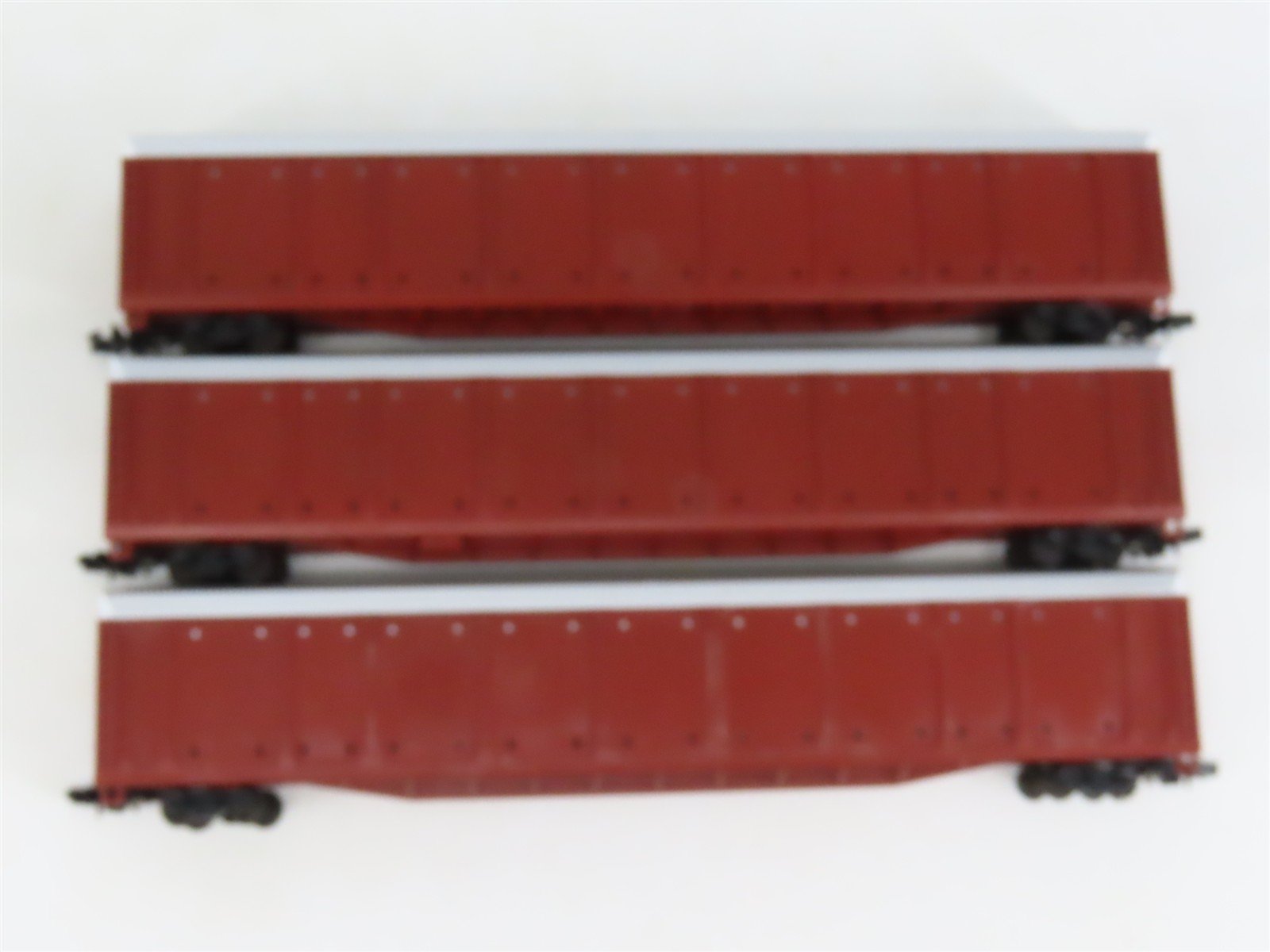 LOT of 3 N Scale Con-Cor 0001-60300 Unlettered Tri-Level Auto Rack Cars