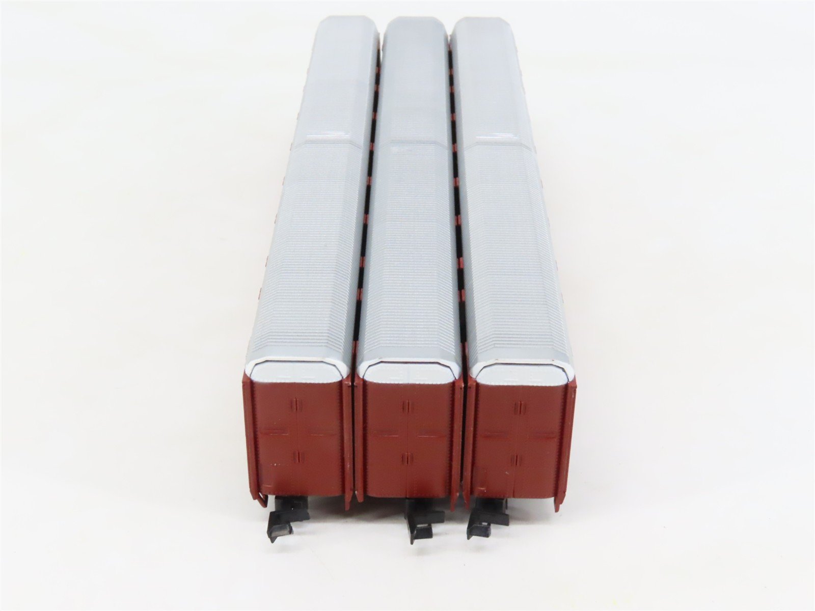 LOT of 3 N Scale Con-Cor 0001-60300 Unlettered Tri-Level Auto Rack Cars