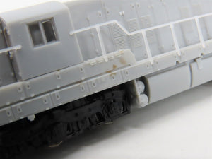 N Scale Atlas Master Silver 40005301 Undecorated EMD SD7 Diesel - DCC Ready