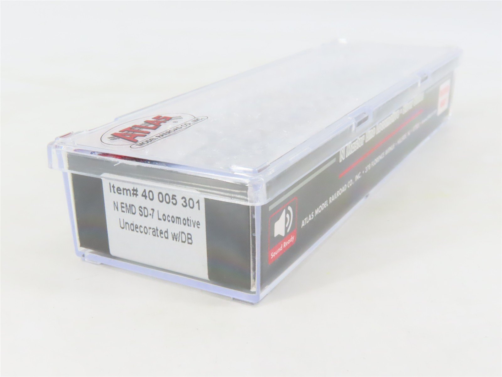 N Scale Atlas Master Silver 40005301 Undecorated EMD SD7 Diesel - DCC Ready