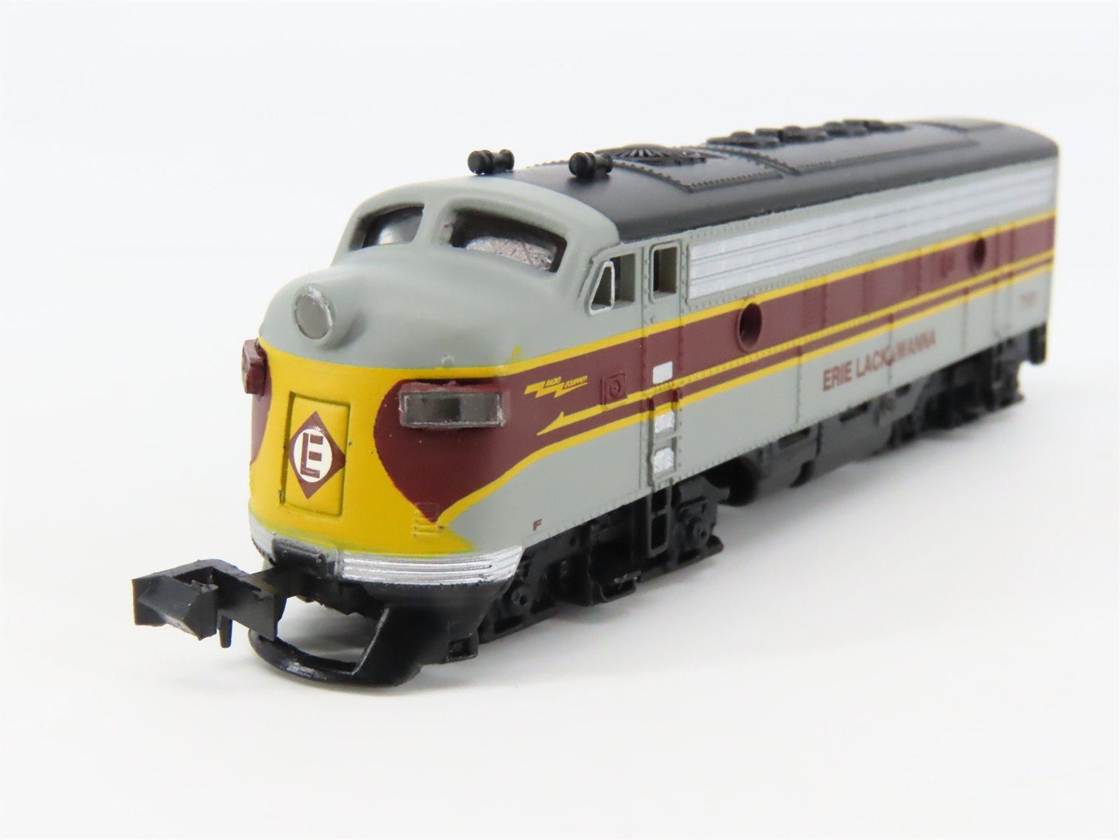 N Scale Bachmann Spectrum 81255 EL Erie Lackawanna EMD F7A/B Diesel Set