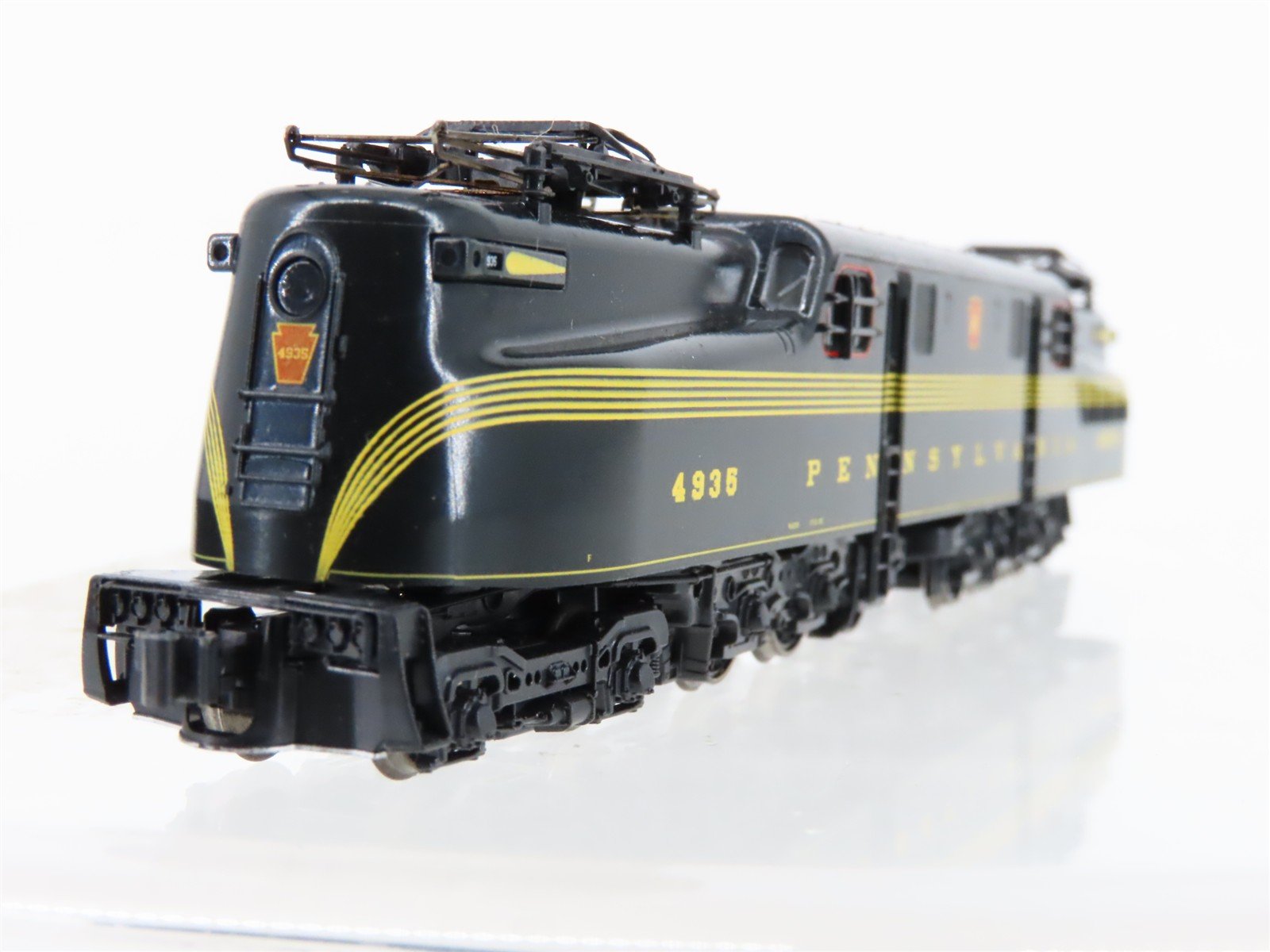 N Scale KATO 137-2001 PRR Pennsylvania GG1 Electric Locomotive #4935 w/ DCC