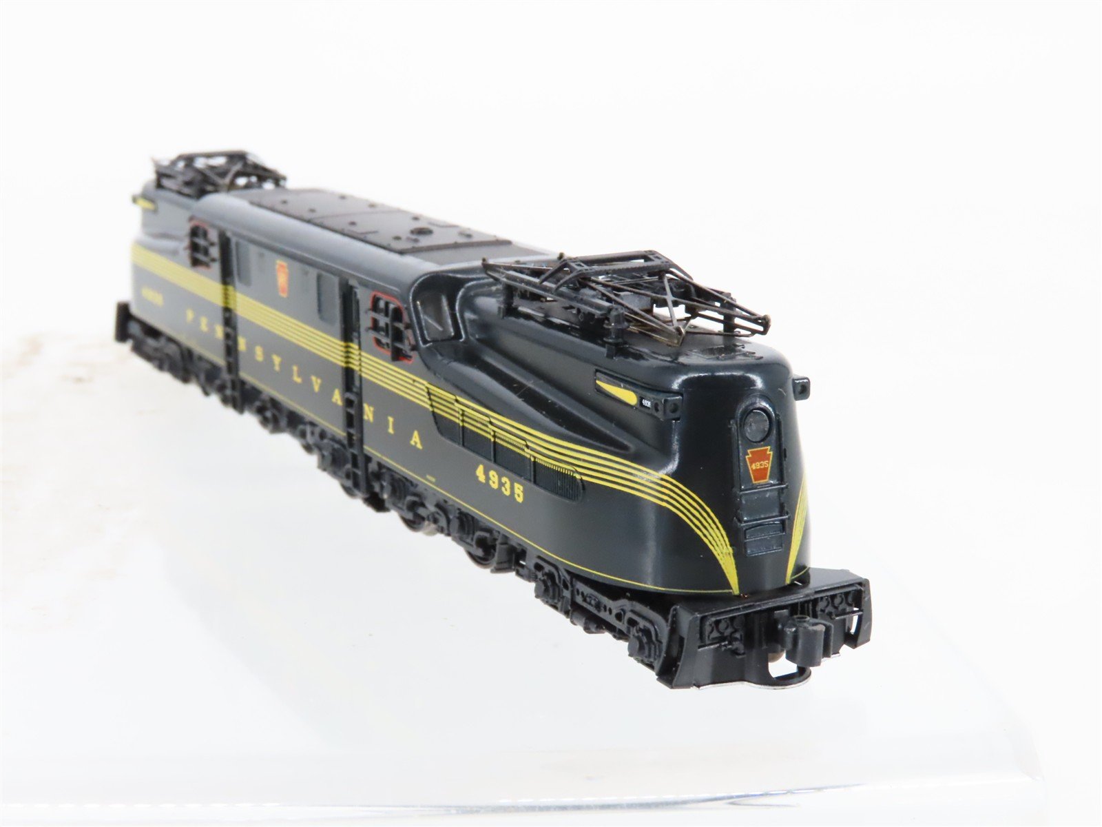 N Scale KATO 137-2001 PRR Pennsylvania GG1 Electric Locomotive #4935 w/ DCC