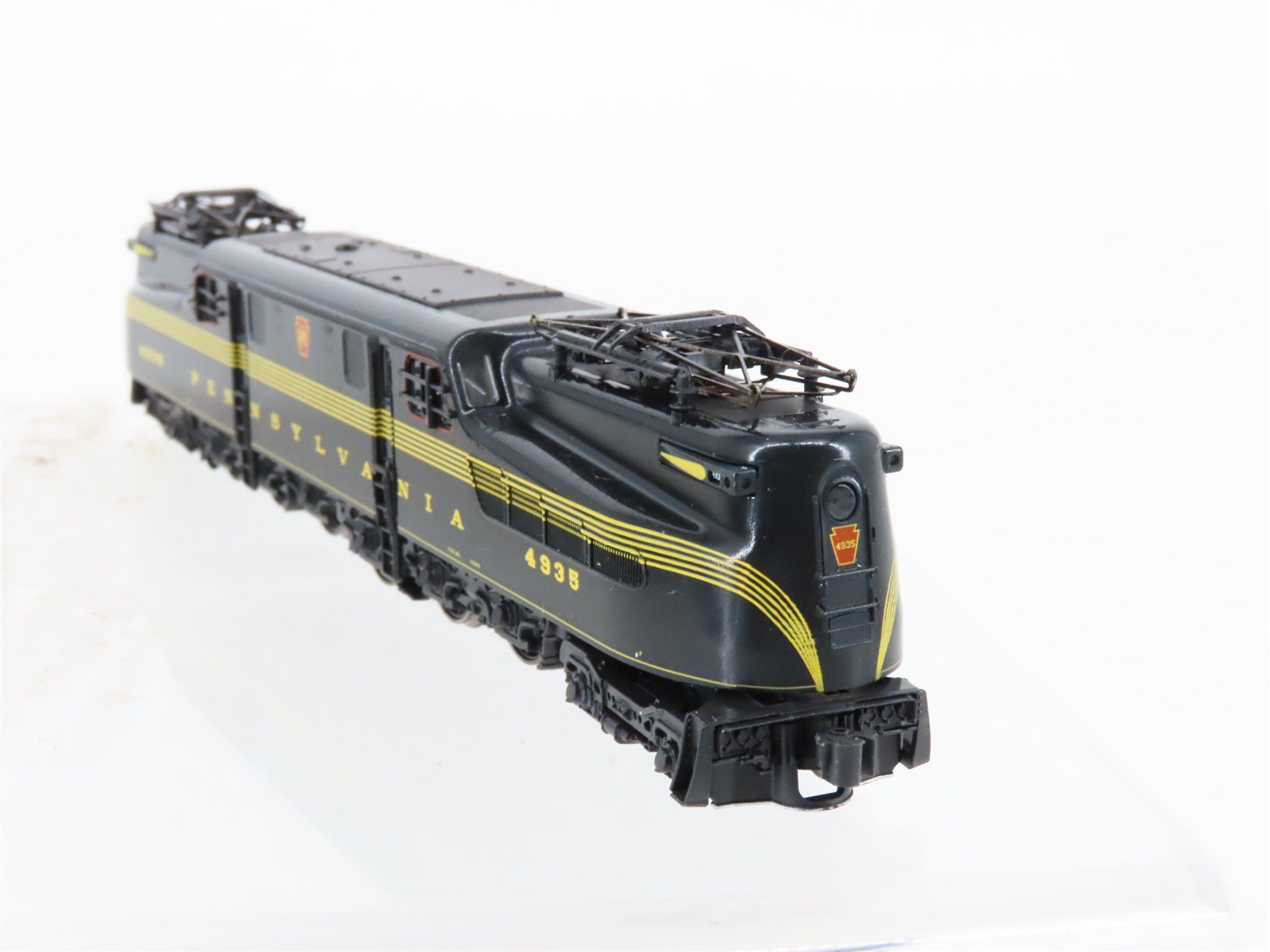 N Scale KATO 137-2001 PRR Pennsylvania GG1 Electric Locomotive #4935 w/ DCC