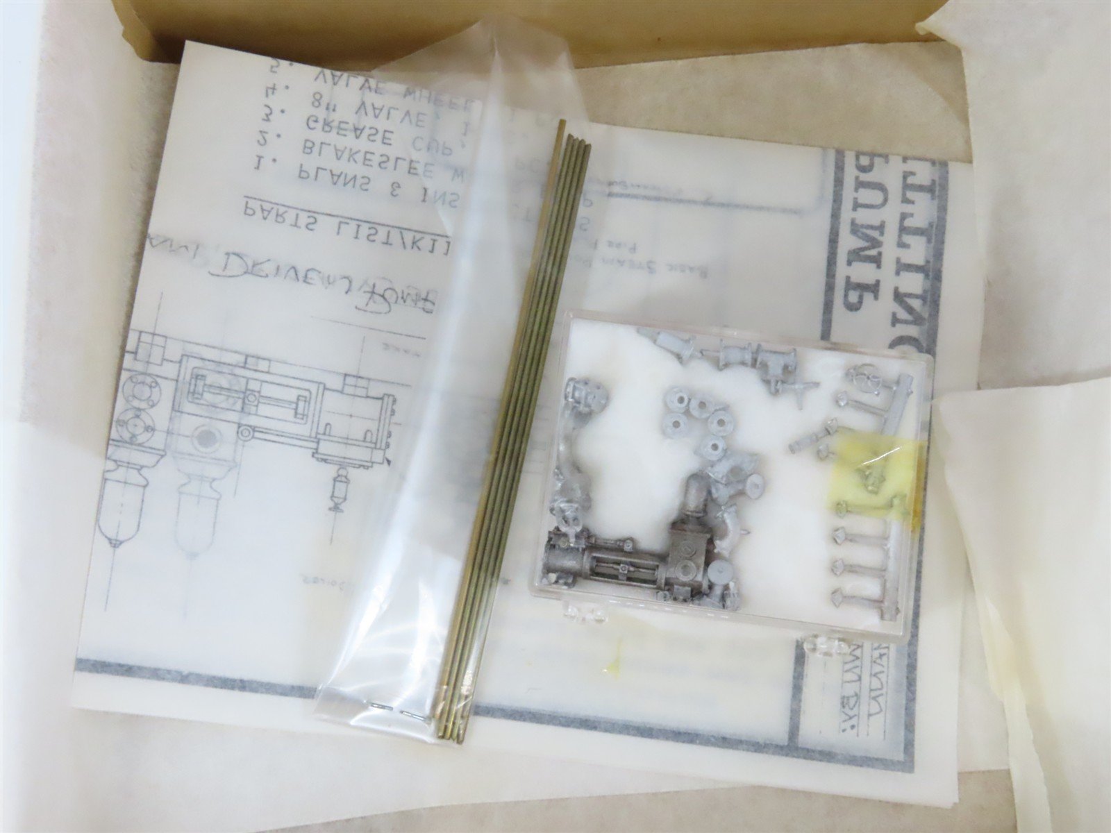 HO 1/87 Scale Structures SS LTD Scenery Kit #K113D Water Pump & Steam Fittings