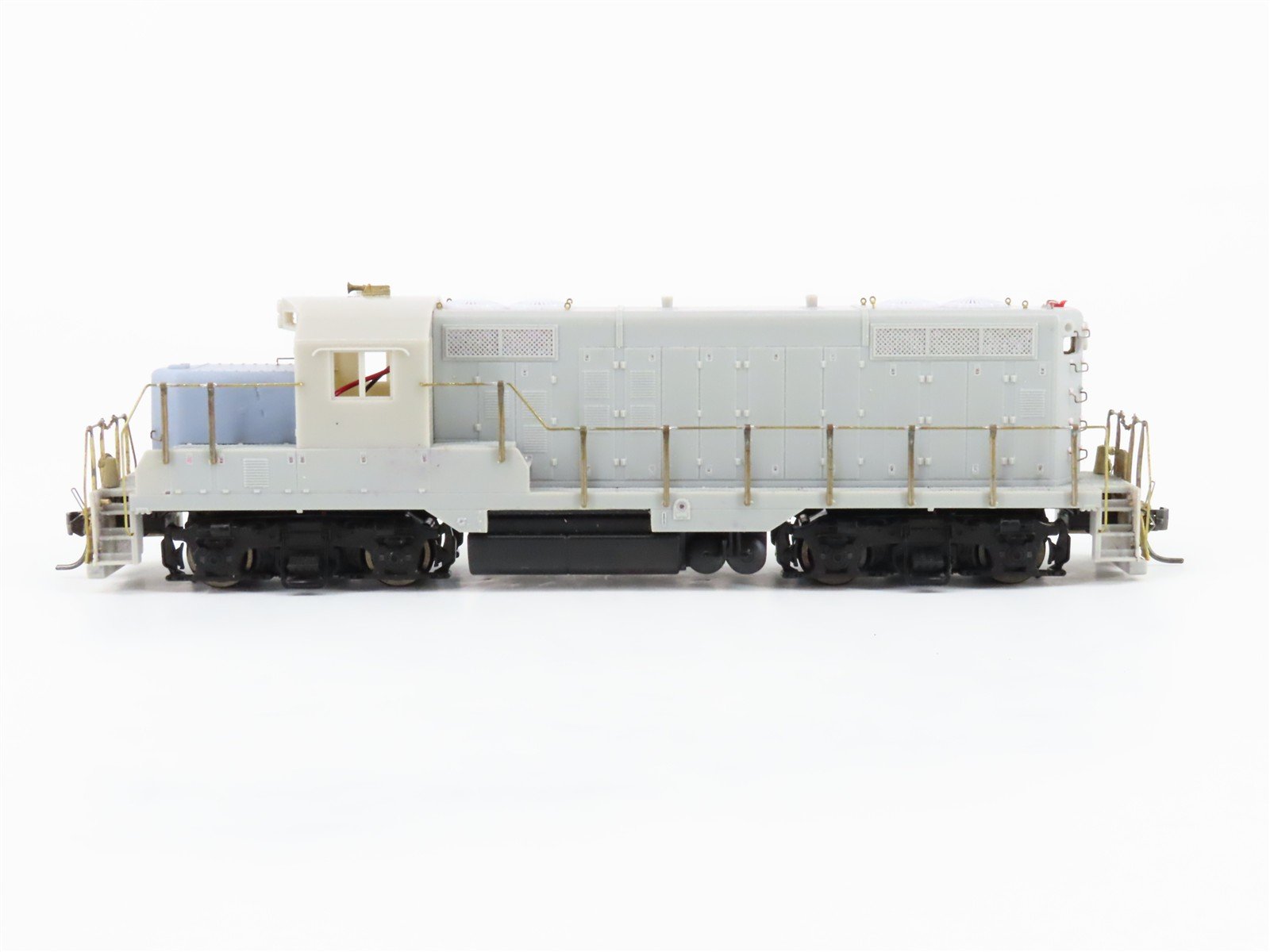 HO Scale Custom Work Proto 2000/Atlas Undecorated EMD GP9 Chop-Nose Diesel