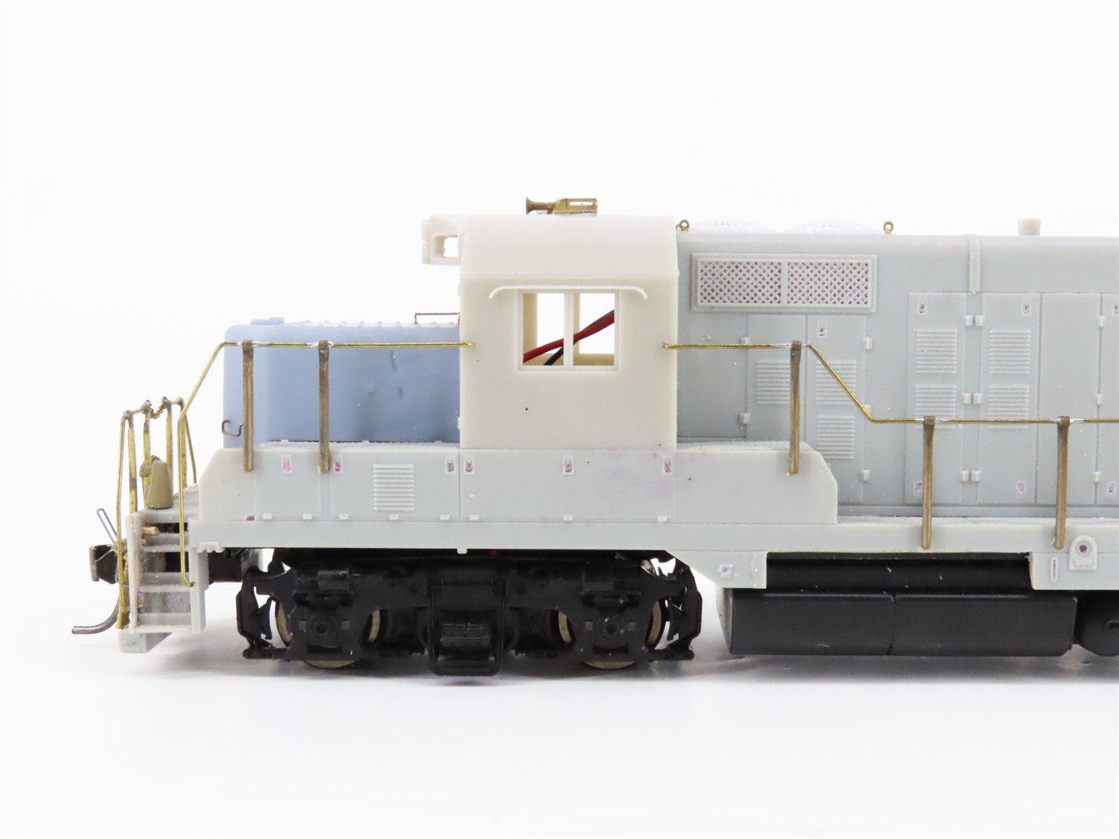 HO Scale Custom Work Proto 2000/Atlas Undecorated EMD GP9 Chop-Nose Diesel