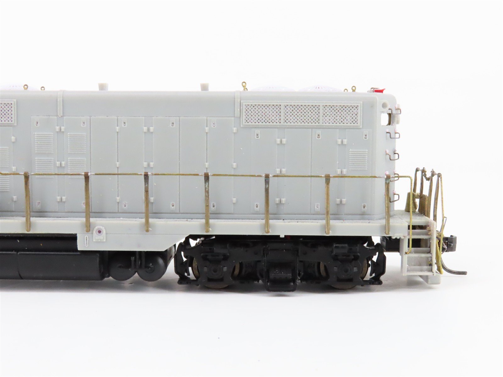 HO Scale Custom Work Proto 2000/Atlas Undecorated EMD GP9 Chop-Nose Diesel