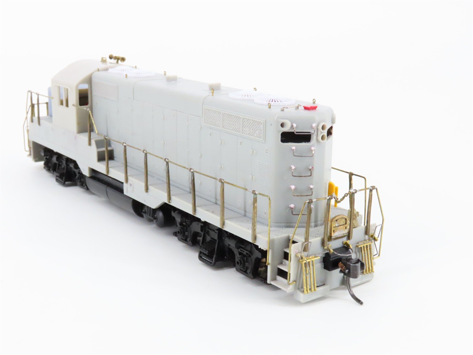HO Scale Custom Work Proto 2000/Atlas Undecorated EMD GP9 Chop-Nose Diesel