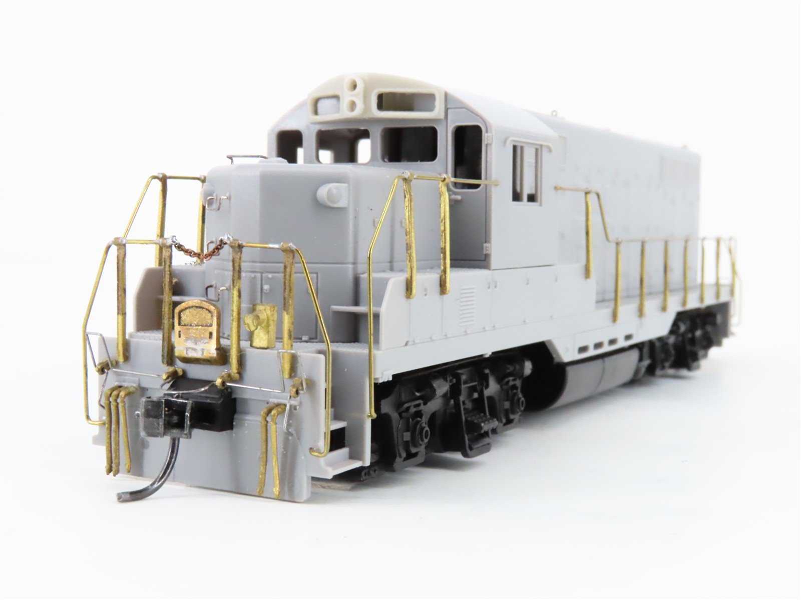 HO Scale Custom Work Proto 2000/Atlas Undecorated EMD GP9 Chop-Nose Diesel