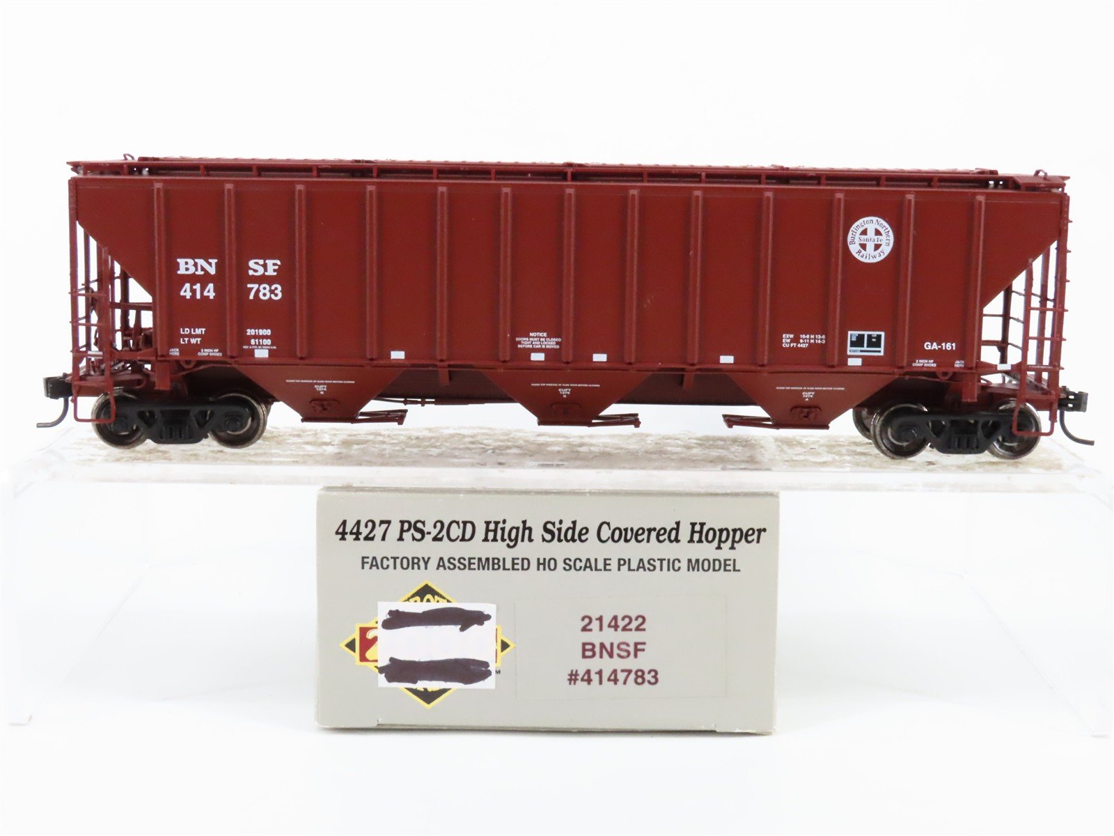 HO Scale Proto 2000 21422 BNSF Railway PS2-CD 3-Bay Covered Hopper #414783