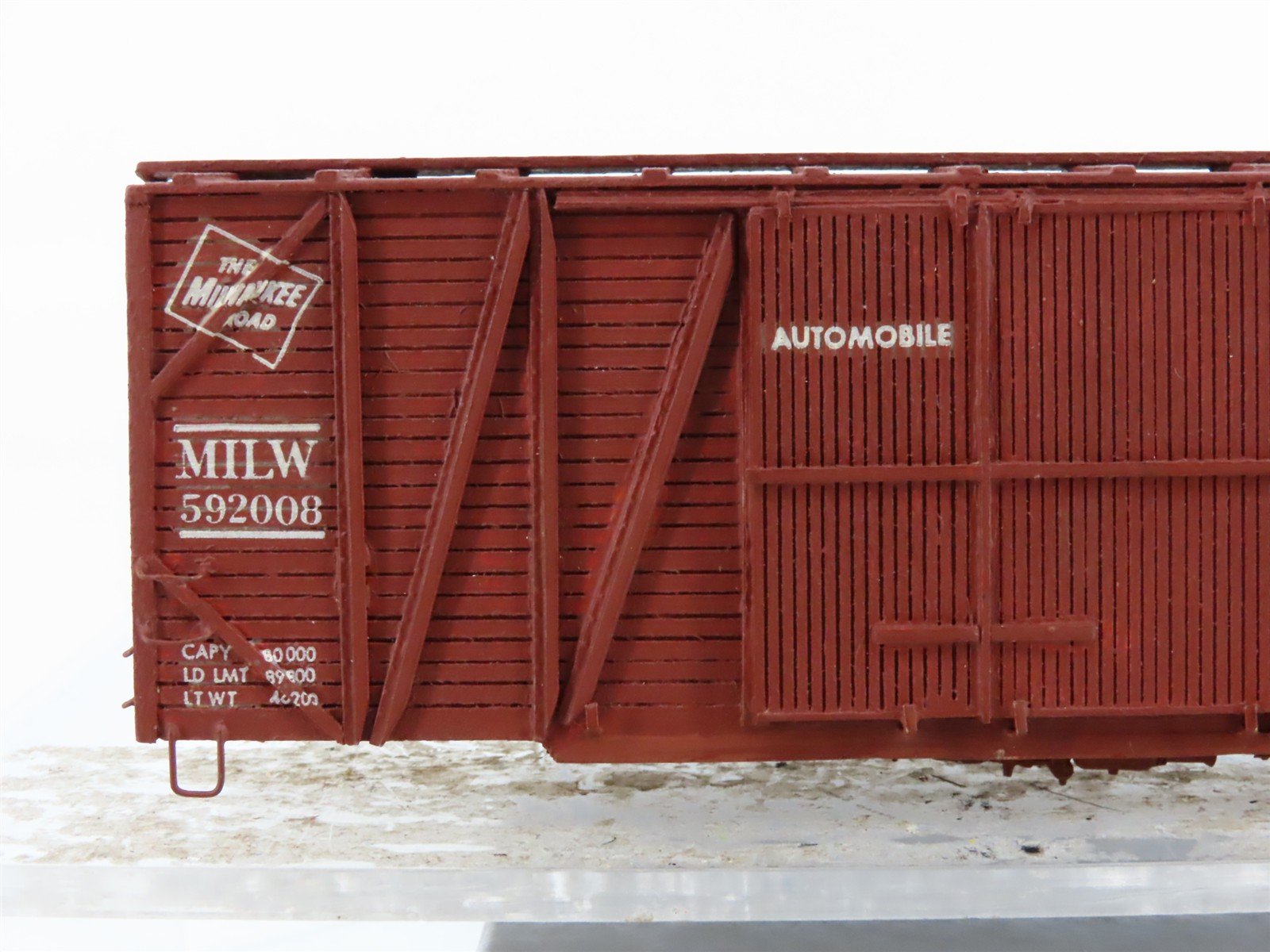 HO Quality Craft MILW Milwaukee Rd 40' Auto Box Car #592008 - Custom - Upgraded