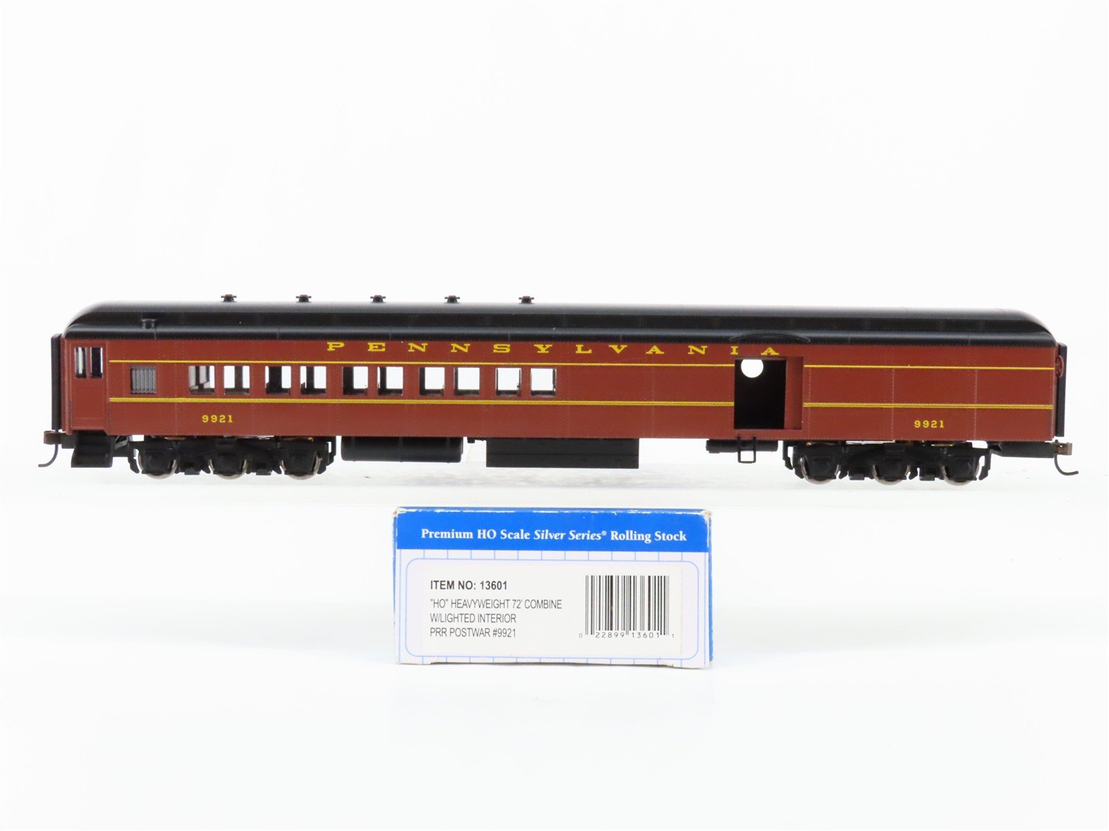 HO Bachmann Silver 13601 PRR Pennsylvania Heavyweight Combine Passenger #9921