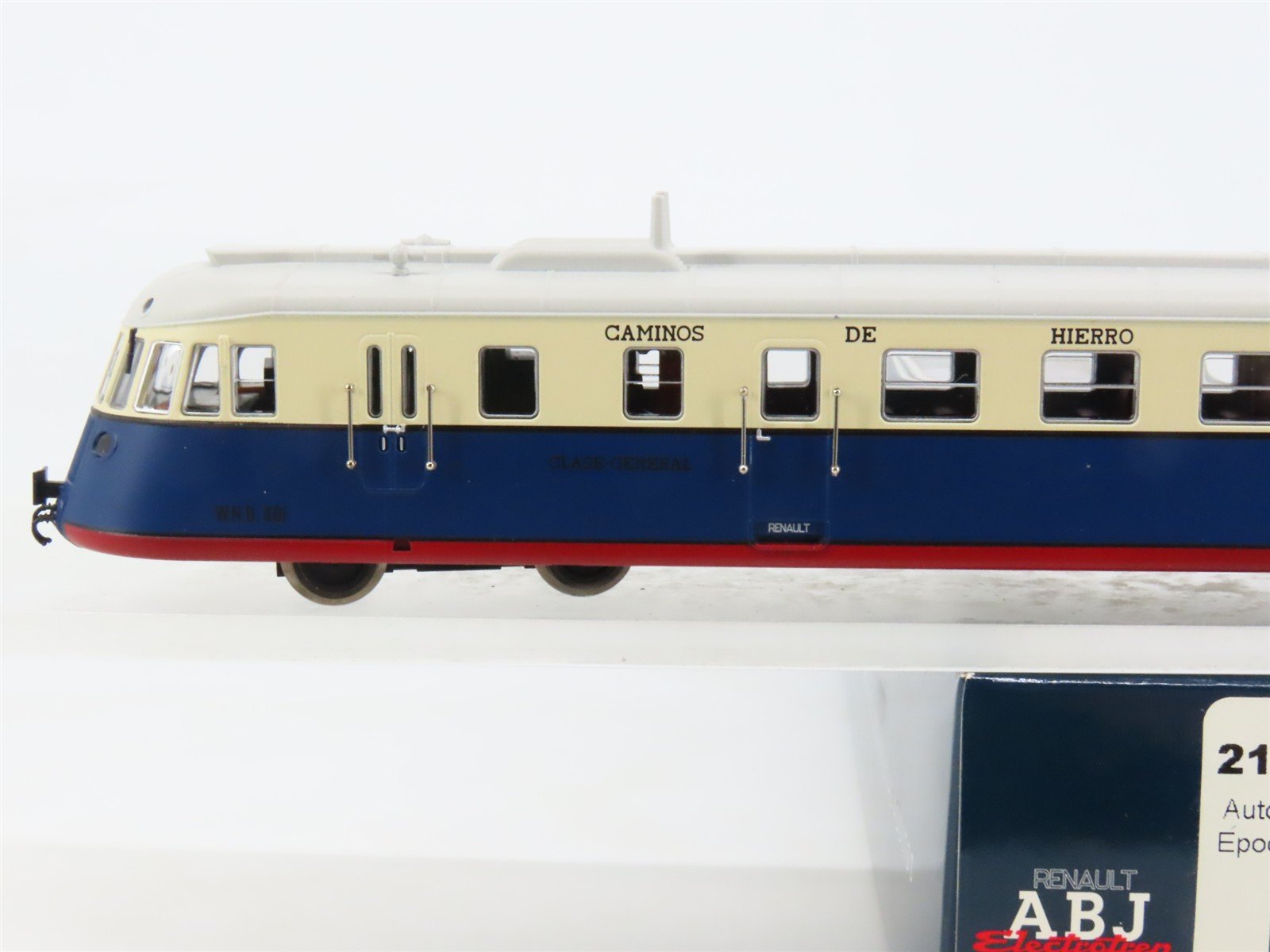 HO Scale Electrotren 2112 NORTE Era II Renault ABJ-1 Diesel Rail Car #401