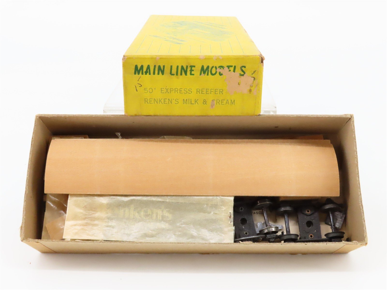 HO Scale Main Line Models Kit GPEX Renken's Milk & Cream 50' Express Reefer #769