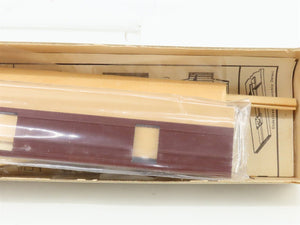 HO Scale Walthers Kit Unlettered PRR Horse/Express Passenger Car