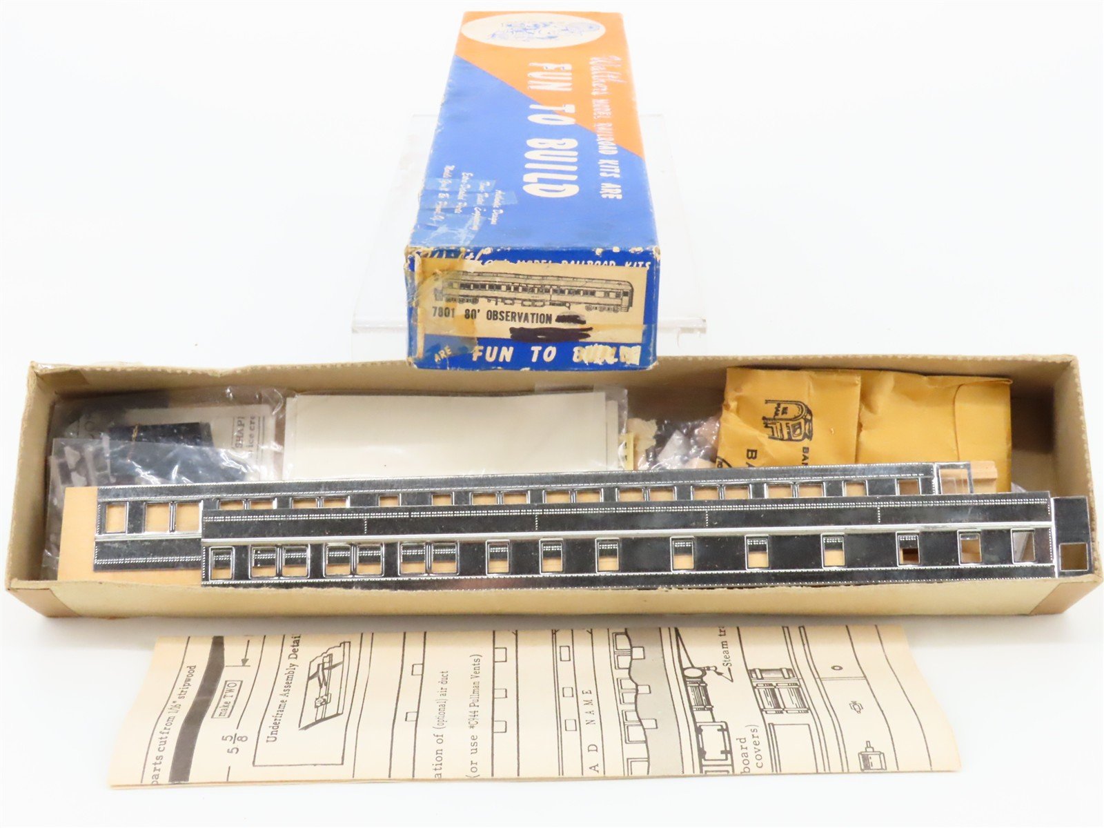 HO Scale Walthers Kit #7801 Undecorated 80' Observation Passenger Car