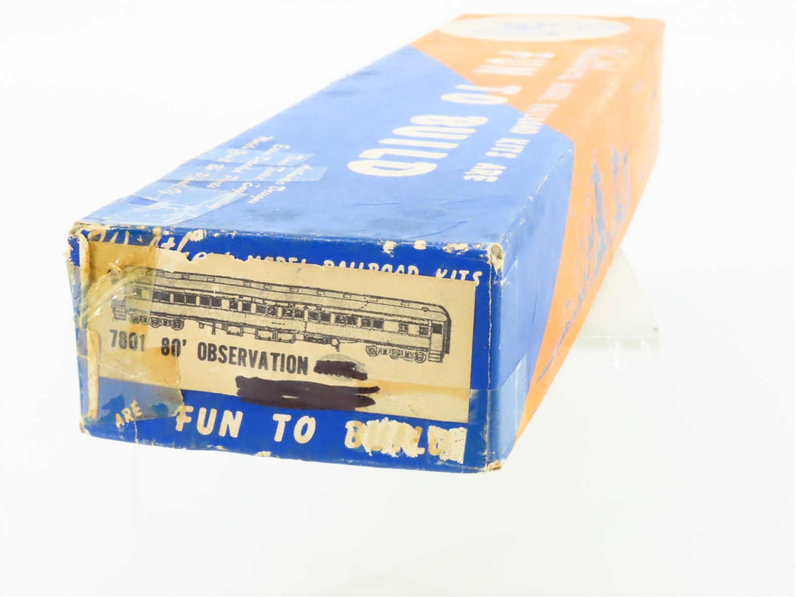HO Scale Walthers Kit #7801 Undecorated 80' Observation Passenger Car