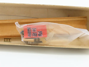 HO Scale Walthers Kit Unlettered PRR Horse/Express Passenger Car