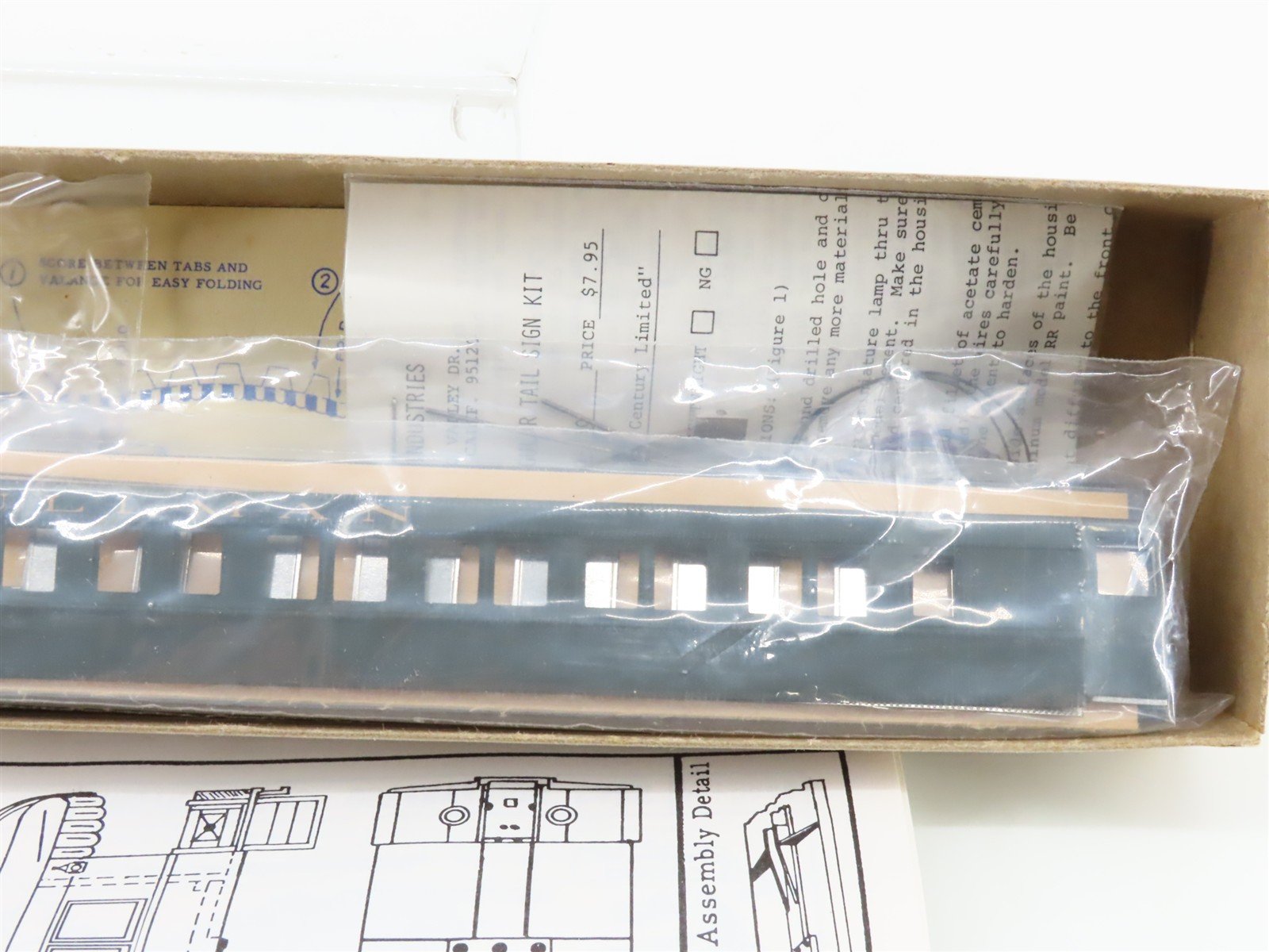 HO Scale Walthers Kit 20th Century Limited Pullman Observation Lounge Passenger