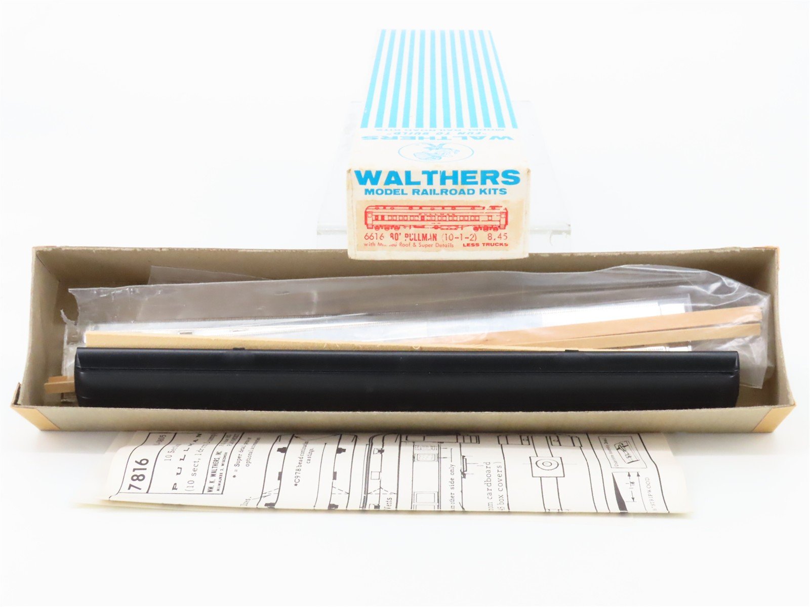 HO Scale Walthers Kit #6616 Undecorated 80' Pullman 10-1-2 Sleeper Passenger Car