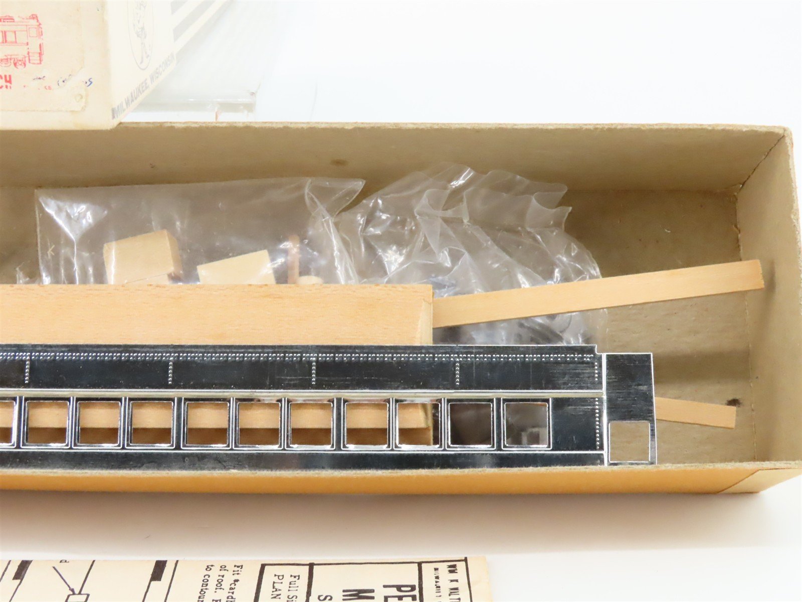 HO Scale Walthers Kit #5525 Undecorated PRR MU Coach Passenger Car