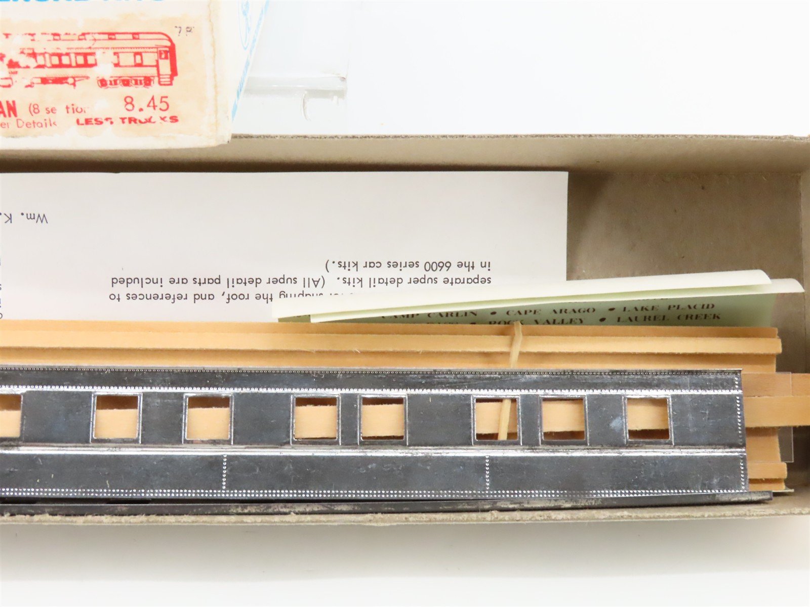 HO Scale Walthers Kit Undecorated 80' 8-Section Pullman Passenger Car