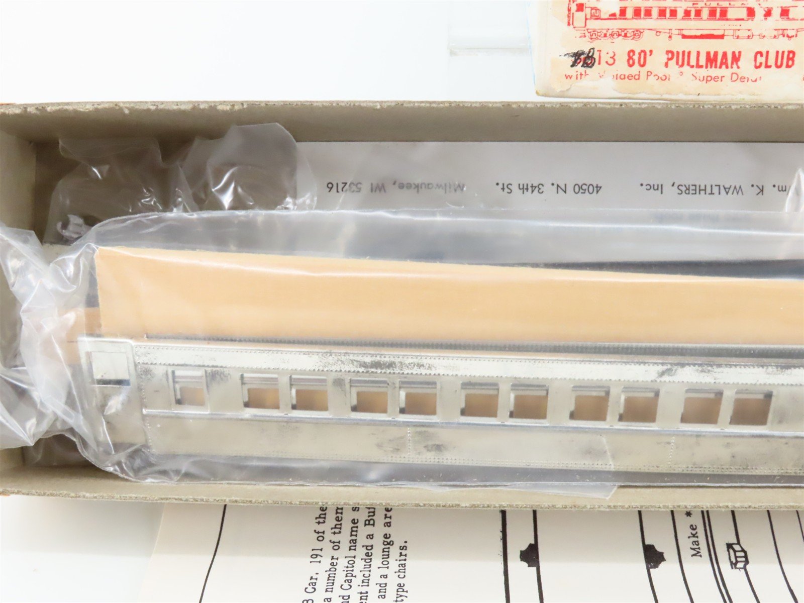 HO Scale Walthers Kit #7813 Undecorated 80' Pullman Baggage-Club Passenger Car