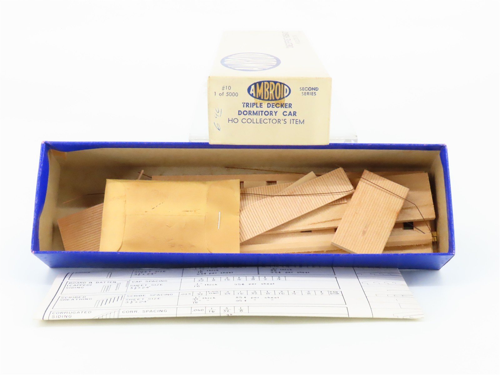 HO Scale Ambroid Craftsman Kit #10 Undecorated Triple-Decker Dormitory Passenger