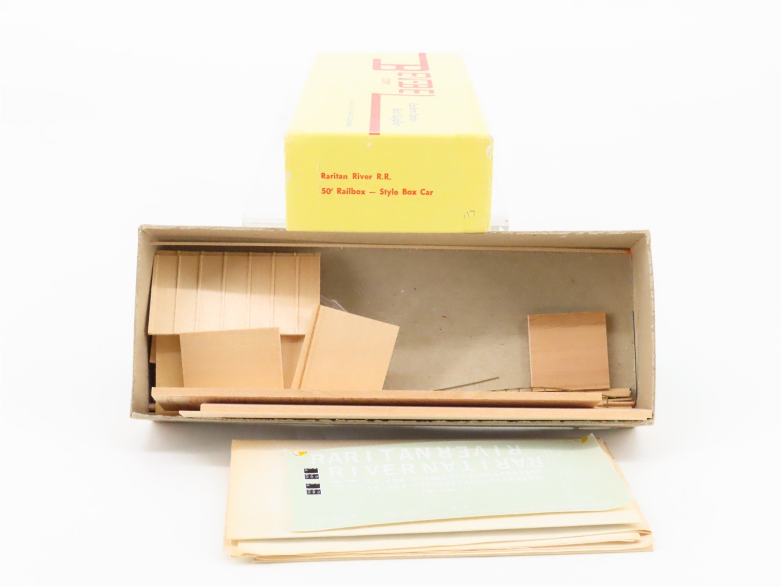 HO Bev-Bel Craftsman Kit Undecorated Raritan River 50' Railbox-Style Box Car