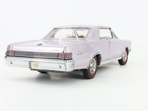 1:24 Scale Danbury Mint Die-Cast 1965 Pontiac GTO