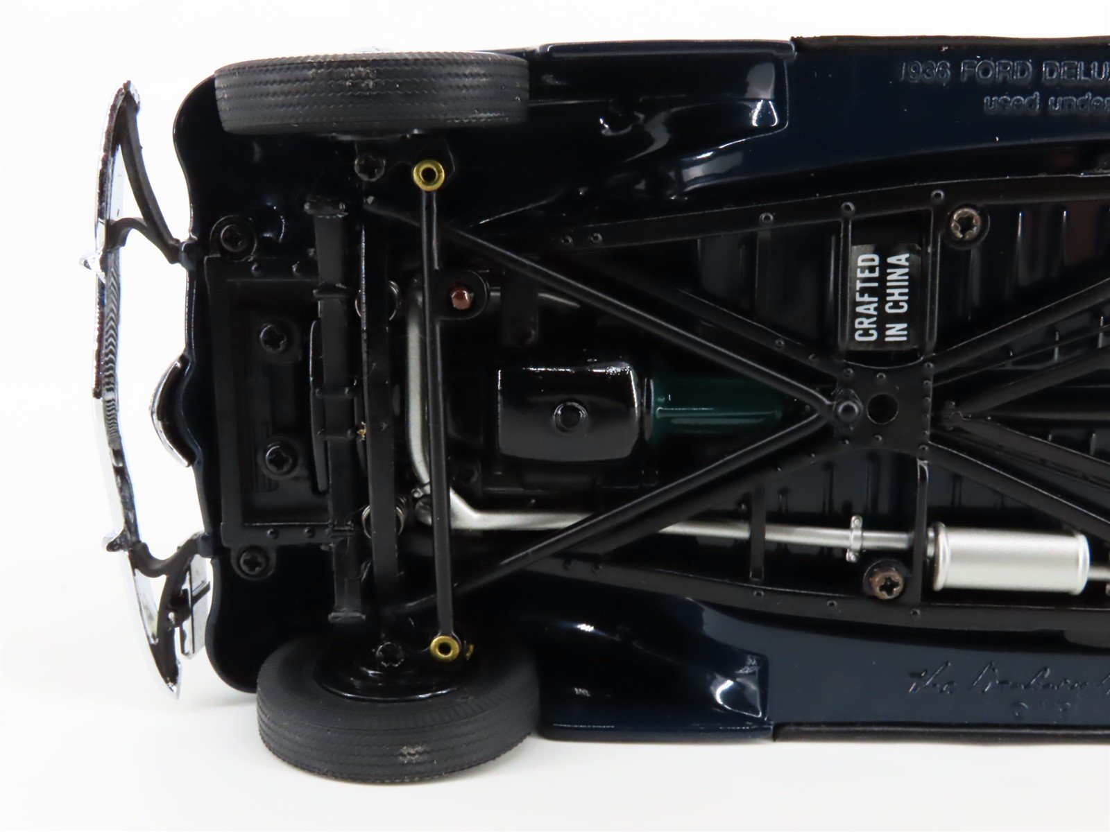 1:24 Scale Danbury Mint Die-Cast 1936 Ford Deluxe Cabriolet Coupe