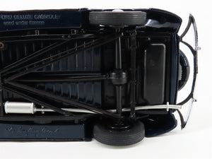 1:24 Scale Danbury Mint Die-Cast 1936 Ford Deluxe Cabriolet Coupe