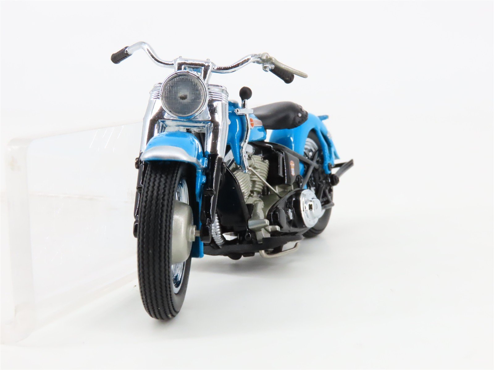 1:24 Scale Franklin Mint B11WC32 Die-Cast 1949 Hayley Davidson Hydra-Glide FL