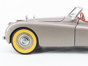 1:24 Scale Danbury Mint Die-Cast 1949 Jaguar XK120