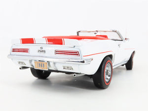 1:24 Scale Danbury Mint Die-Cast 1969 Chevrolet Camaro SS - Racing Colors
