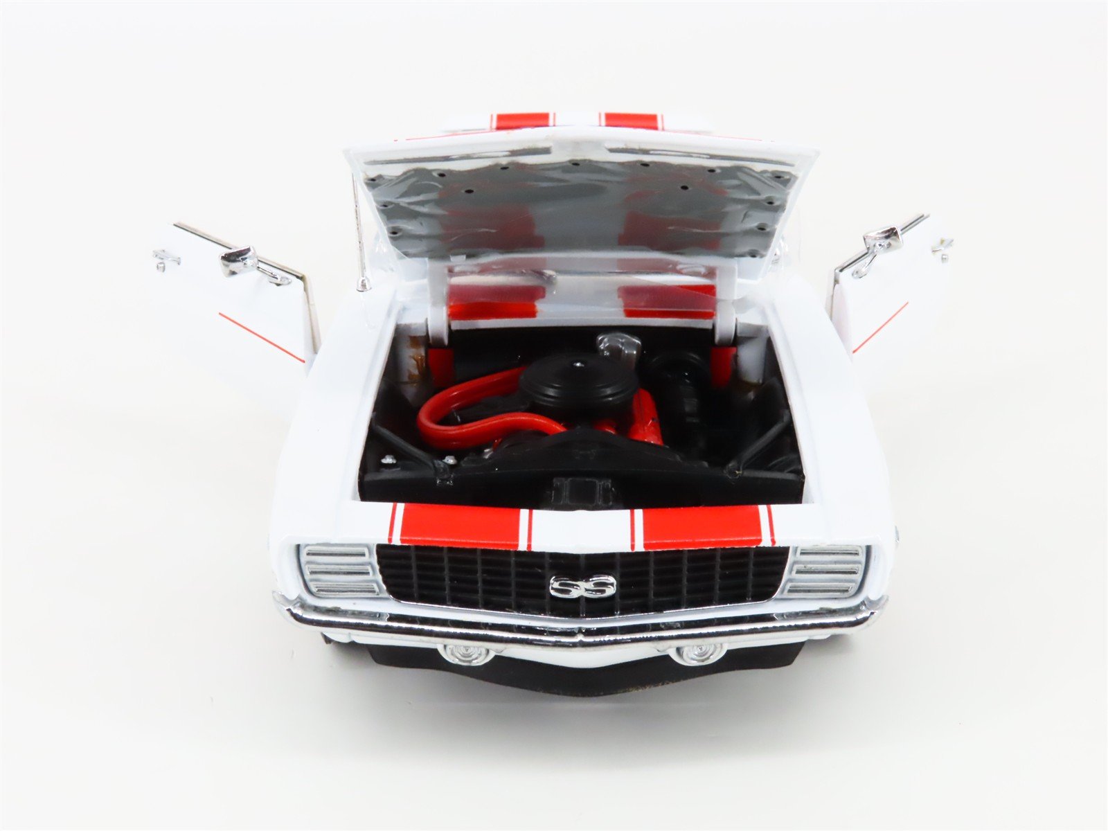 1:24 Scale Danbury Mint Die-Cast 1969 Chevrolet Camaro SS - Racing Colors