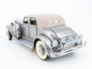 1:24 Scale Franklin Mint Die-Cast 1933 Duesenberg SJ Twenty Grand Sedan