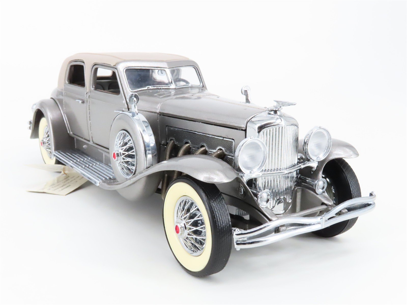 1:24 Scale Franklin Mint Die-Cast 1933 Duesenberg SJ Twenty Grand Sedan