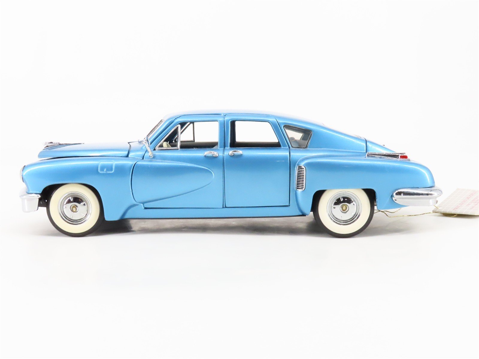 1:24 Scale Franklin Mint Die-Cast 1948 Tucker 48 Sedan