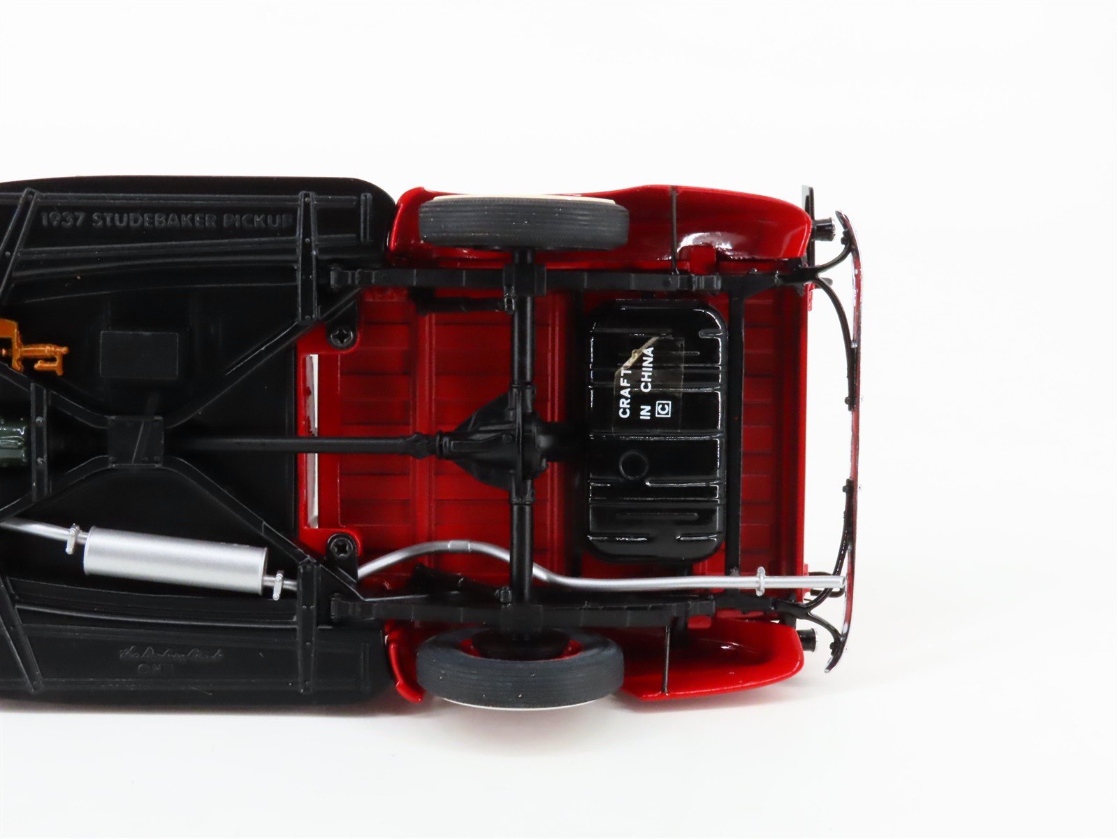 1:24 Scale Danbury Mint Die-Cast 1937 Studebaker Pickup Truck