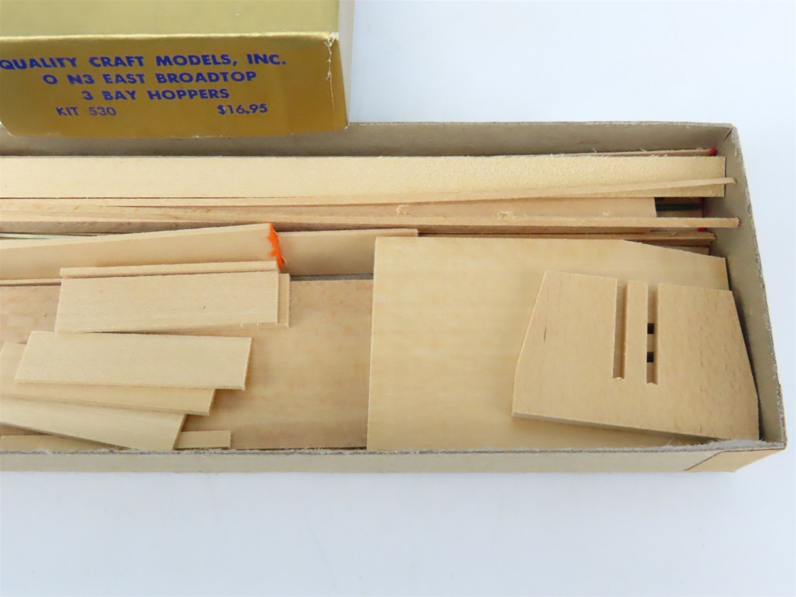 On3 Scale Quality Craft Craftsman Kit #530 Undecorated EBT 3-Bay Open Hopper