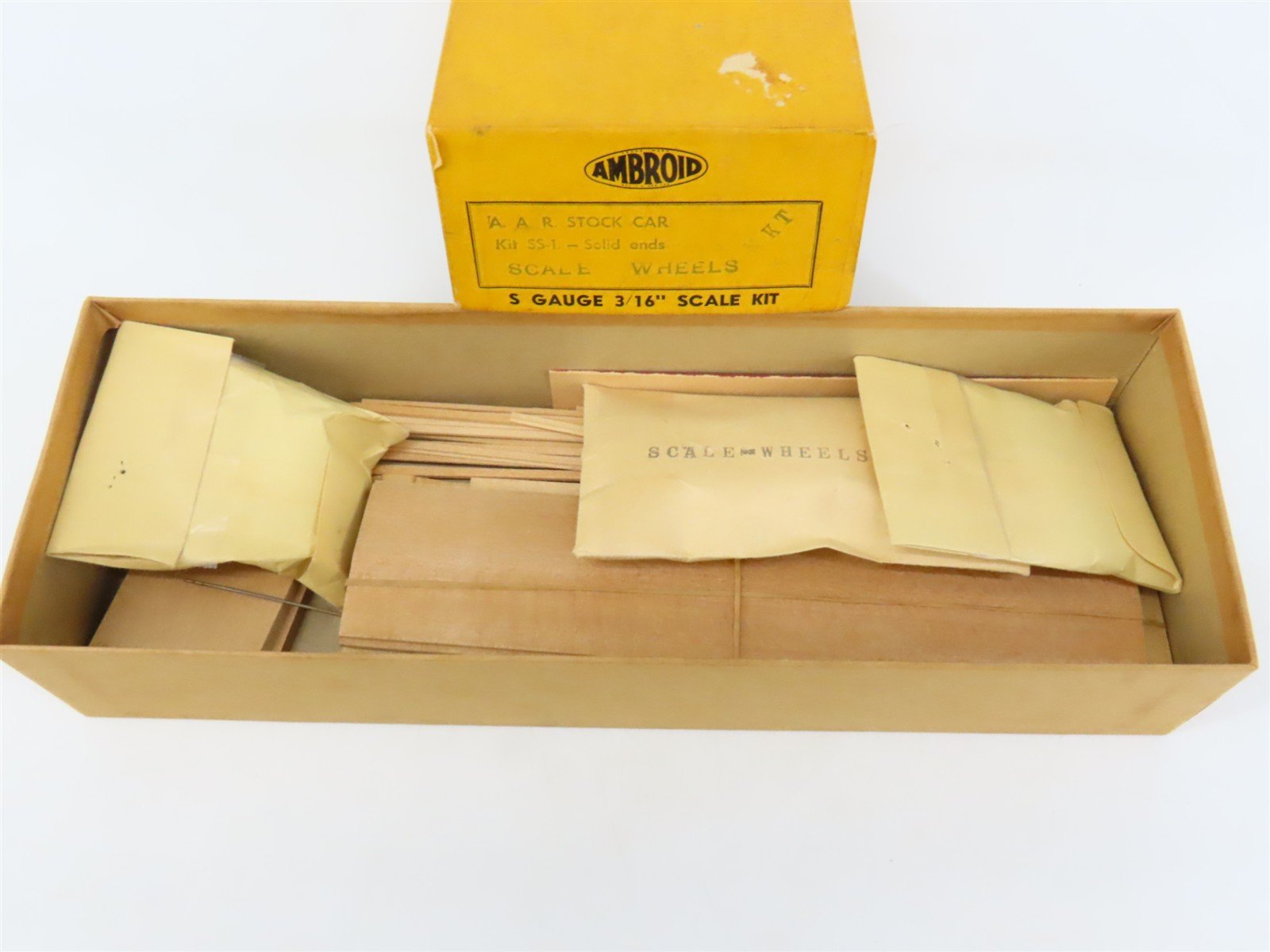S Scale Ambroid Craftsman Kit #SS-1 Undecorated AAR Stock Car