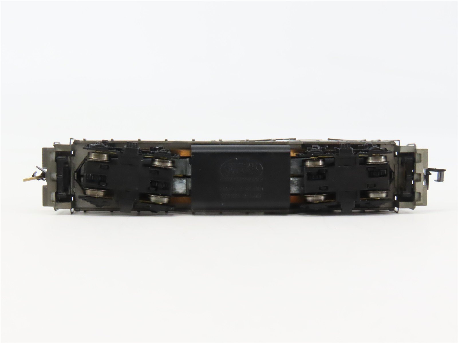 N Scale Atlas 48414 NYC New York Central EMD GP9TT Diesel Locomotive #5947