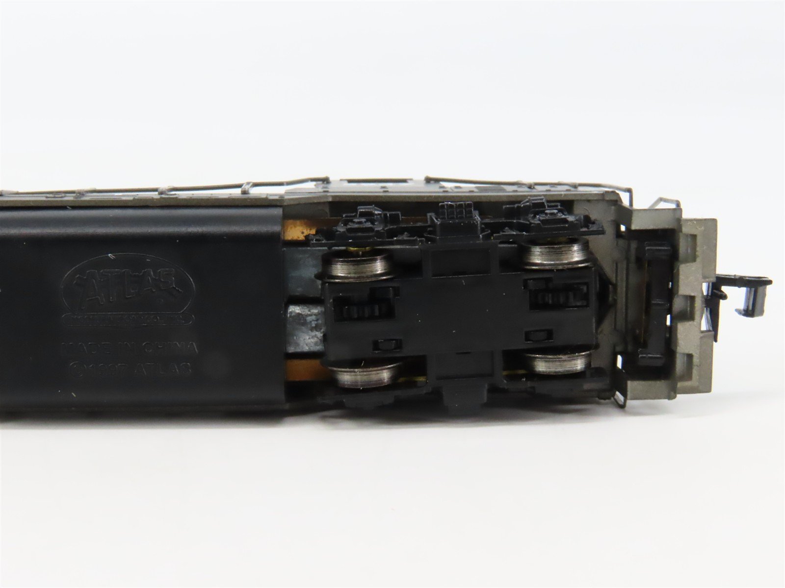 N Scale Atlas 48414 NYC New York Central EMD GP9TT Diesel Locomotive #5947
