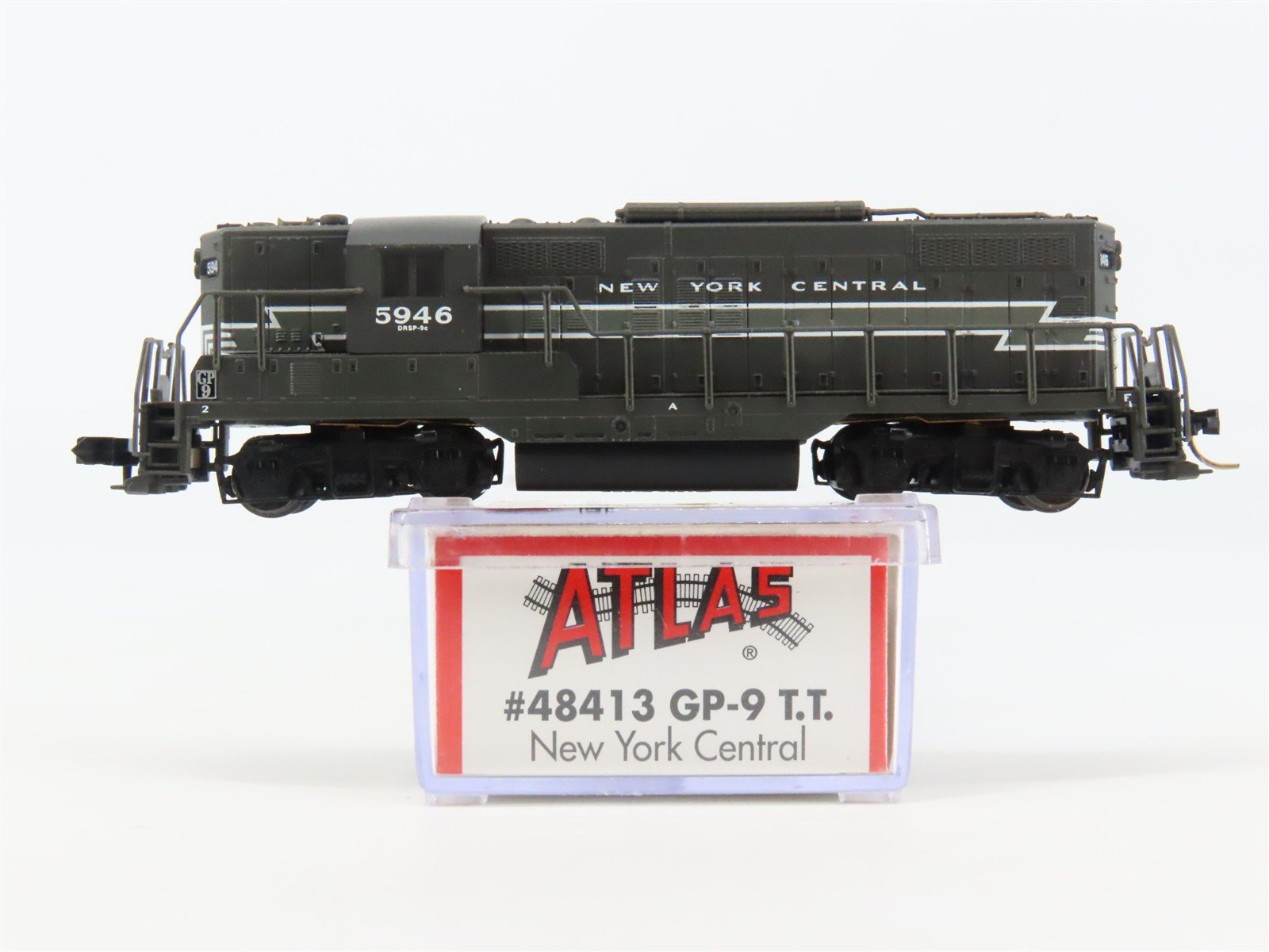 N Scale Atlas 48413 NYC New York Central EMD GP9TT Diesel Locomotive #5946
